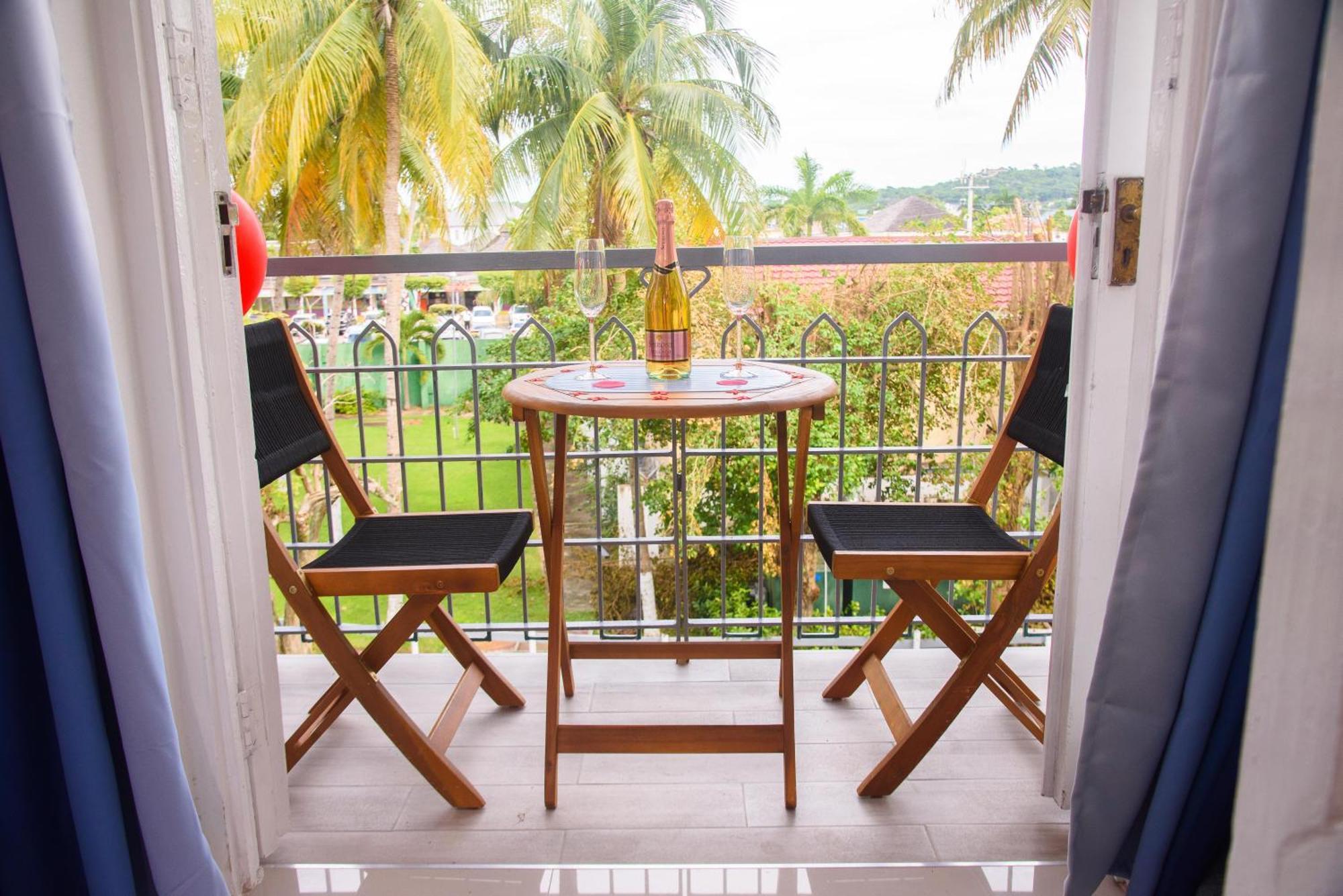 Czar'S Oasis Apt B27 @ Ocho Rios Exterior photo