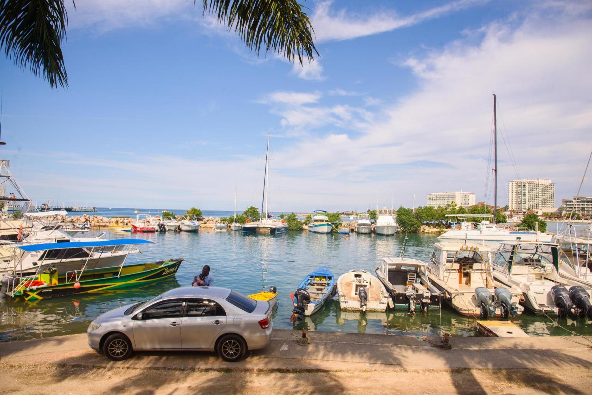 Czar'S Oasis Apt B27 @ Ocho Rios Exterior photo