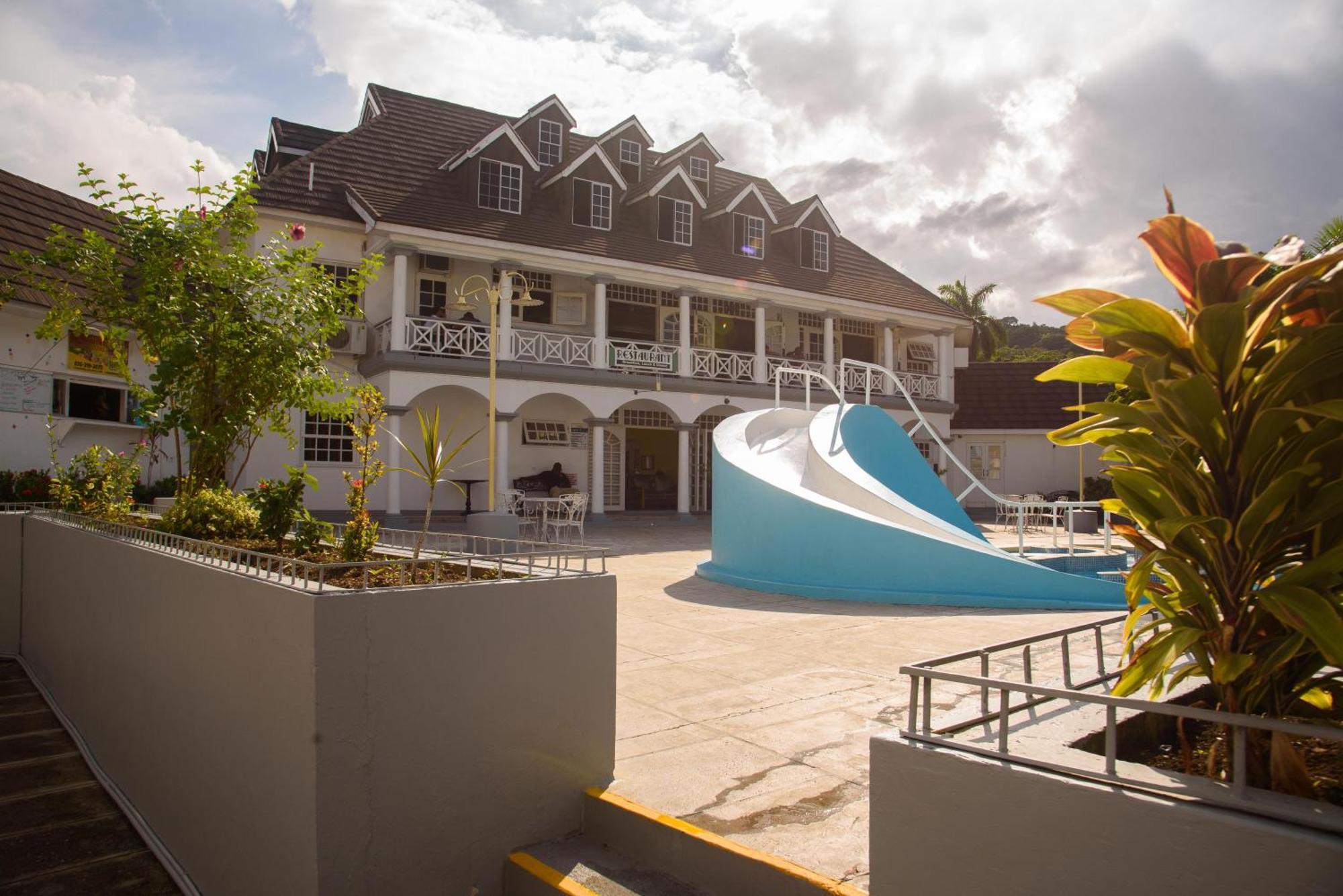 Czar'S Oasis Apt B27 @ Ocho Rios Exterior photo